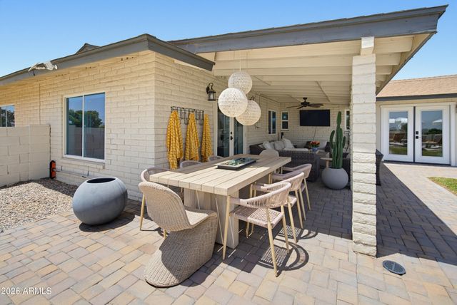 2810 E Joan D'Arc Avenue, Phoenix, AZ 85032