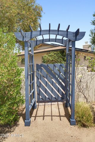 2810 E Joan D'Arc Avenue, Phoenix, AZ 85032