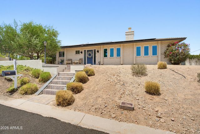 2810 E Joan D'Arc Avenue, Phoenix, AZ 85032