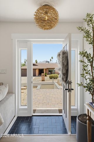 2810 E Joan D'Arc Avenue, Phoenix, AZ 85032