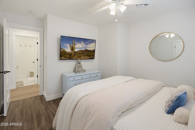 2810 E Joan D'Arc Avenue, Phoenix, AZ 85032