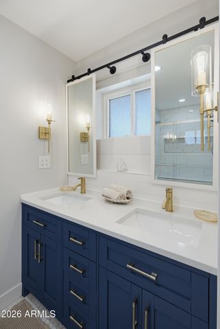2810 E Joan D'Arc Avenue, Phoenix, AZ 85032