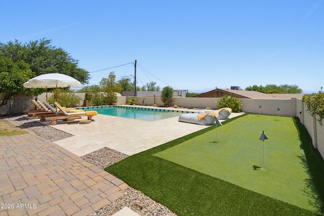 2810 E Joan D'Arc Avenue, Phoenix, AZ 85032