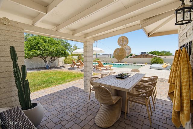 2810 E Joan D'Arc Avenue, Phoenix, AZ 85032