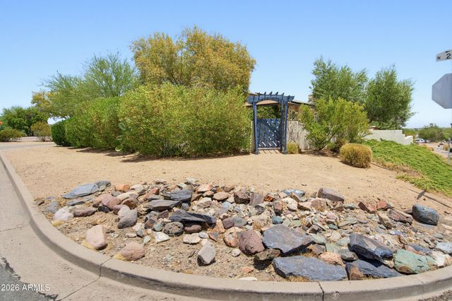 2810 E Joan D'Arc Avenue, Phoenix, AZ 85032