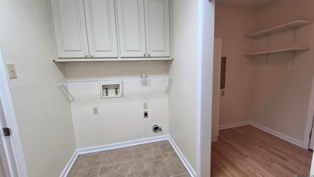 15833 Hewwood Ave, Baton Rouge, LA 70816