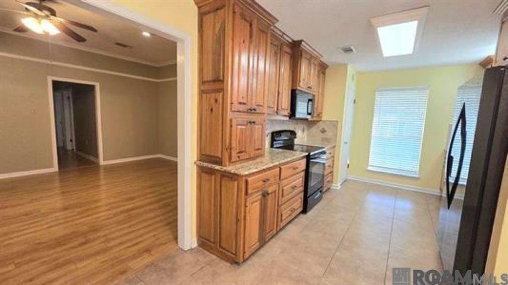 15833 Hewwood Ave, Baton Rouge, LA 70816