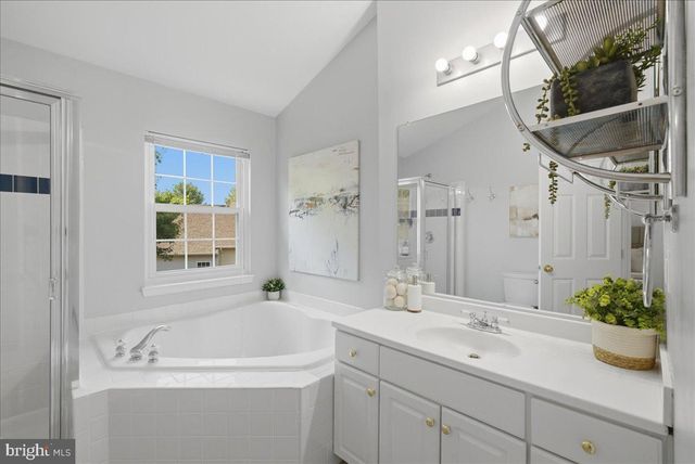 11425 ABNER AVE, Fairfax, VA 22030