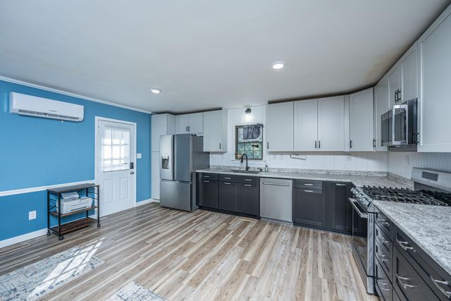 112 King Street, Summerville, SC 29483