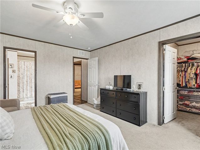 4822 Valley Hills Drive, Ravenna, OH 44266