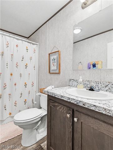 4822 Valley Hills Drive, Ravenna, OH 44266