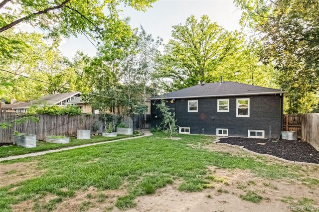 1218 S University Boulevard, Denver, CO 80210
