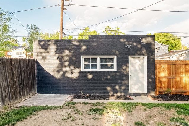1218 S University Boulevard, Denver, CO 80210