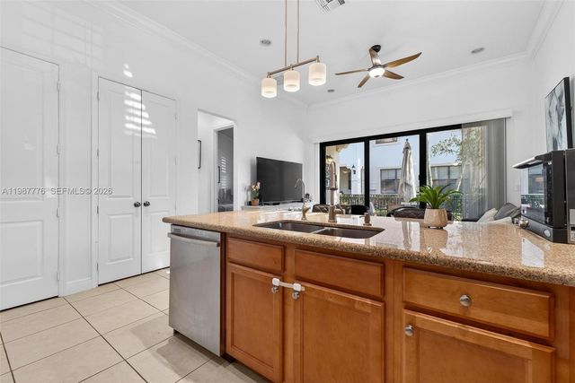 12490 NW 33rd St, Sunrise, FL 33323