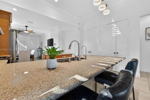 12490 NW 33rd St, Sunrise, FL 33323