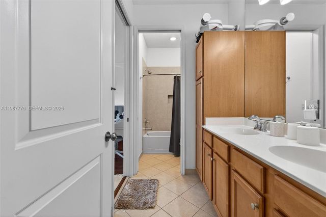 12490 NW 33rd St, Sunrise, FL 33323