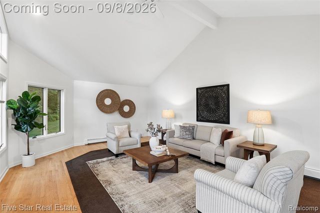 9045 Commerce Road, Commerce Twp, MI 48382