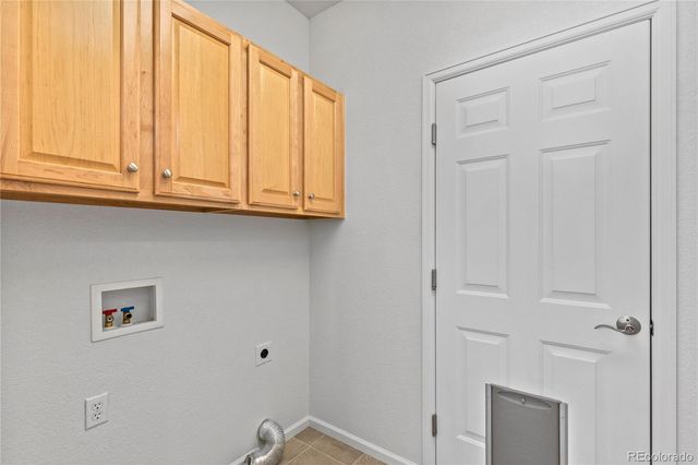 8397 Devinney Street, Arvada, CO 80005