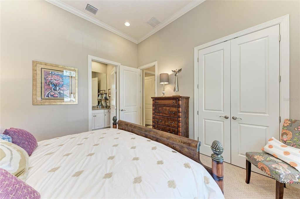 Image 35 of property listing at 13108 TREVISO DRIVE, Bradenton, FL 34211