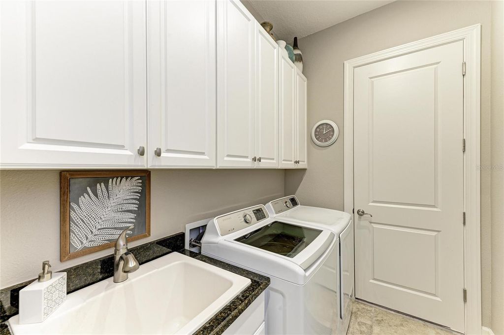 Image 41 of property listing at 13108 TREVISO DRIVE, Bradenton, FL 34211