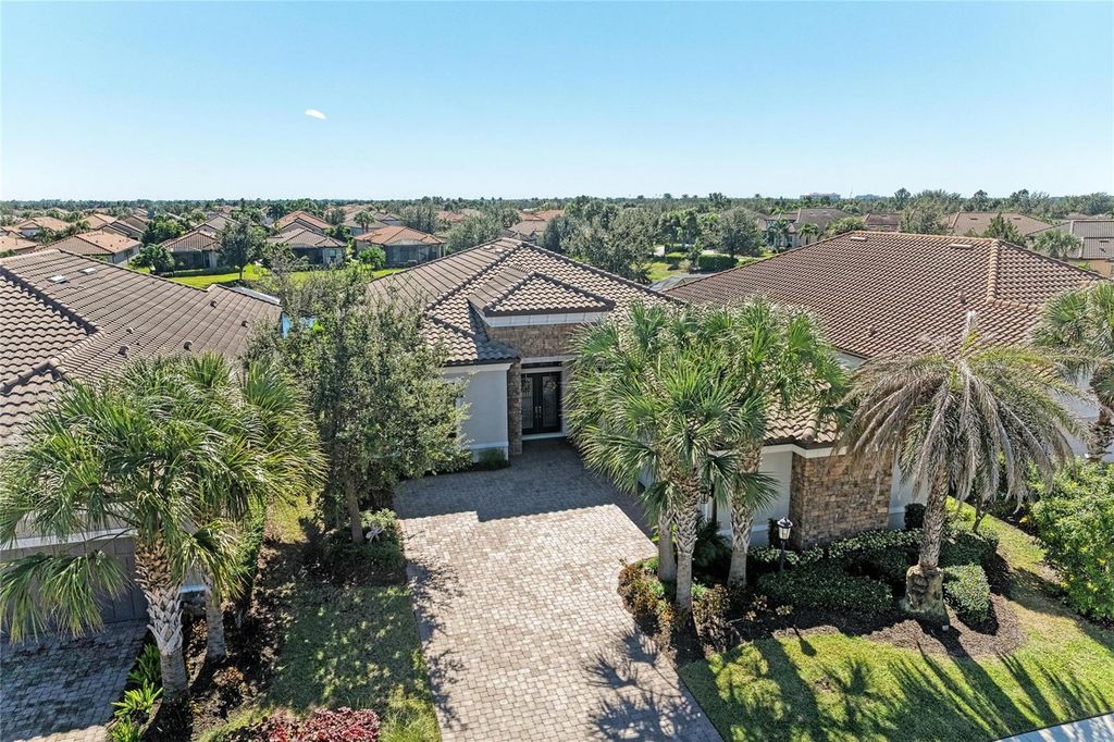 Image 52 of property listing at 13108 TREVISO DRIVE, Bradenton, FL 34211