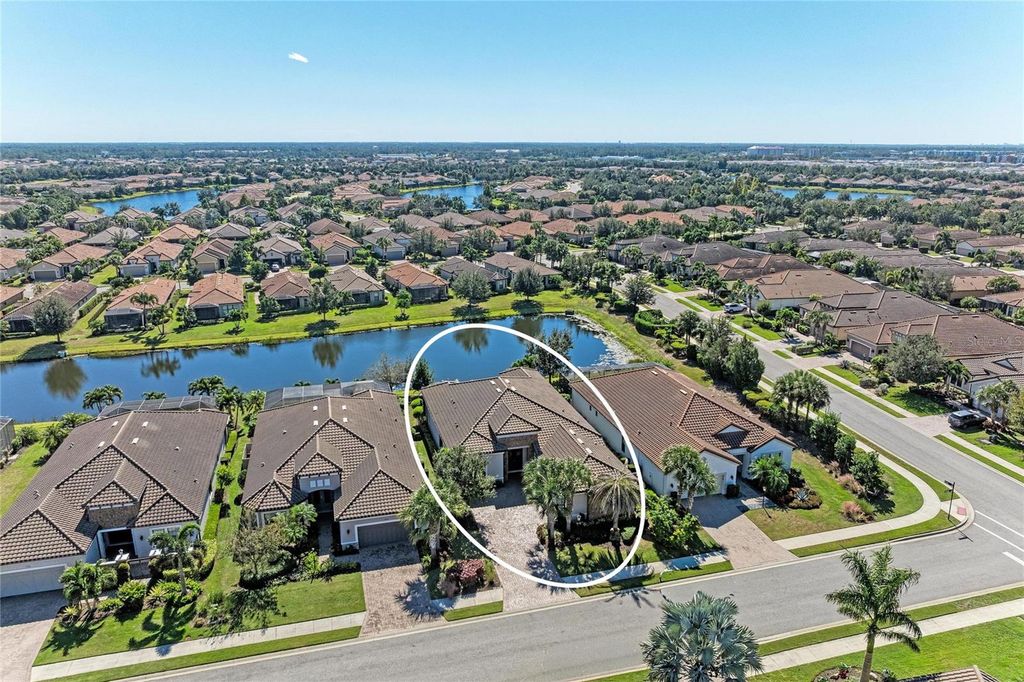 Image 54 of property listing at 13108 TREVISO DRIVE, Bradenton, FL 34211