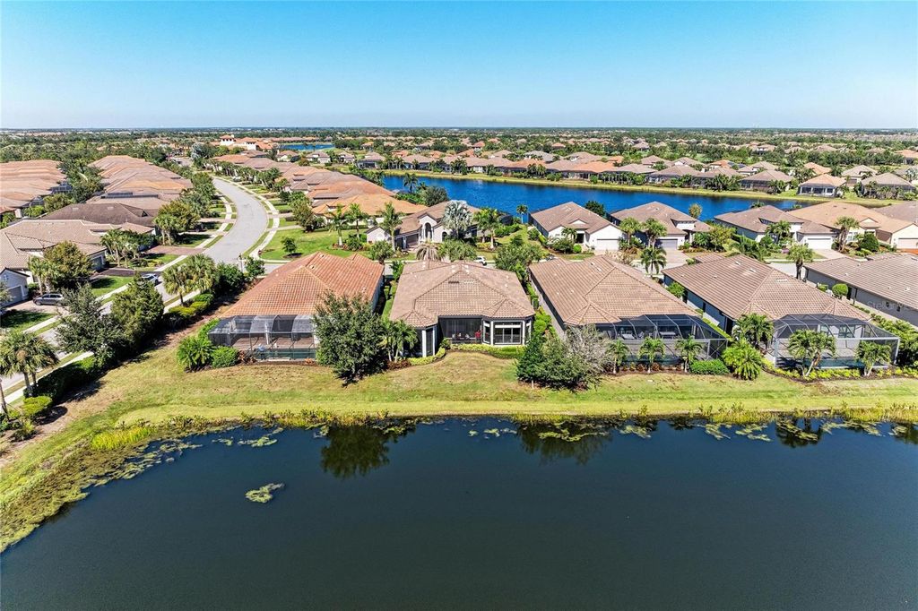 Image 58 of property listing at 13108 TREVISO DRIVE, Bradenton, FL 34211