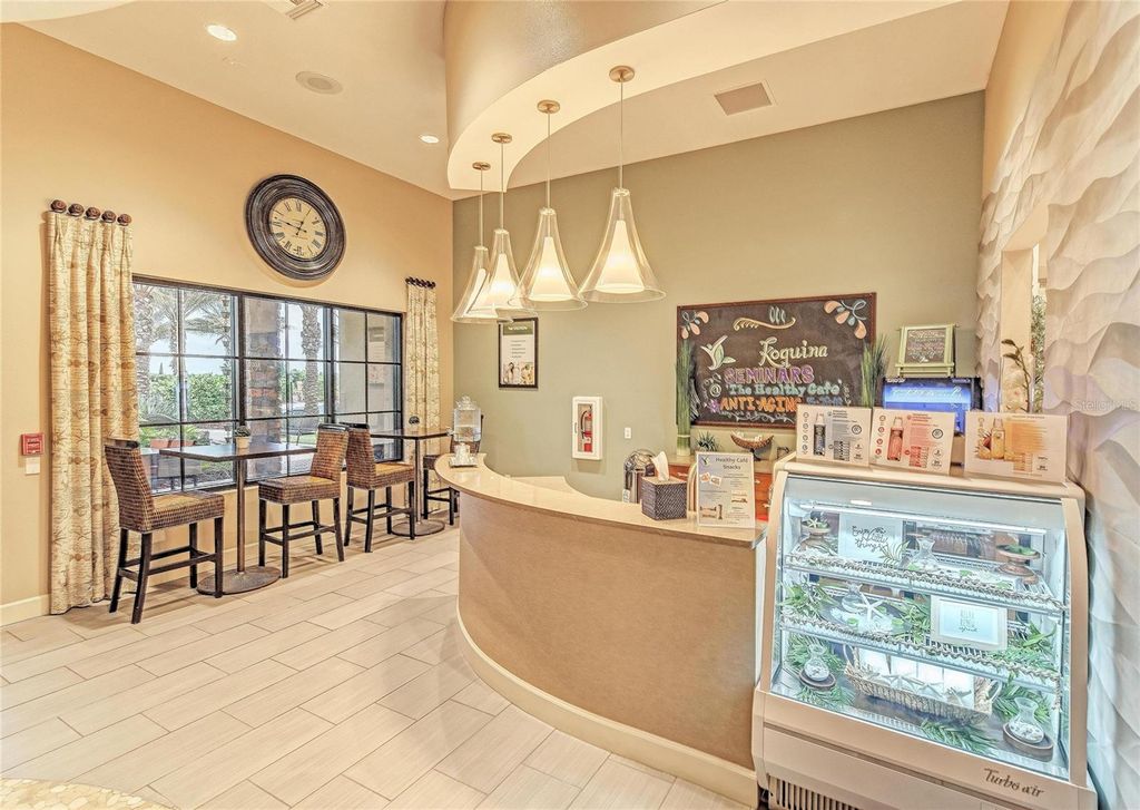 Image 72 of property listing at 13108 TREVISO DRIVE, Bradenton, FL 34211