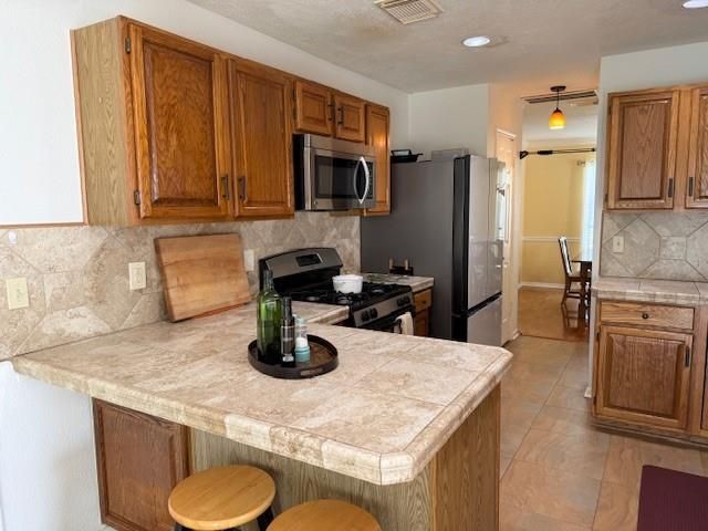 1207 Mabry Mill Road, Houston, TX 77062