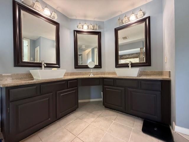 1207 Mabry Mill Road, Houston, TX 77062