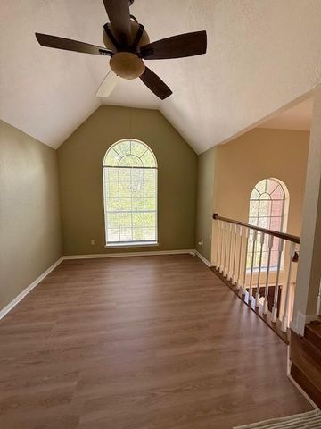 1207 Mabry Mill Road, Houston, TX 77062