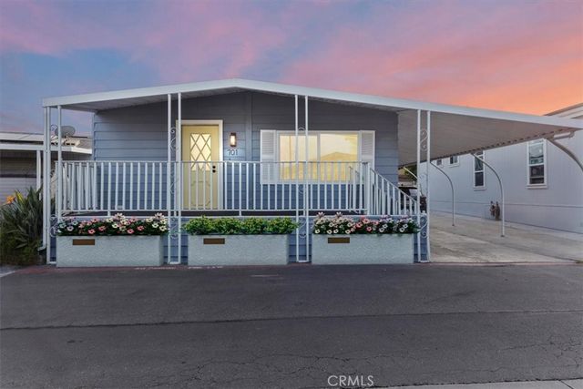 80 Huntington 701, Huntington Beach, CA 92648