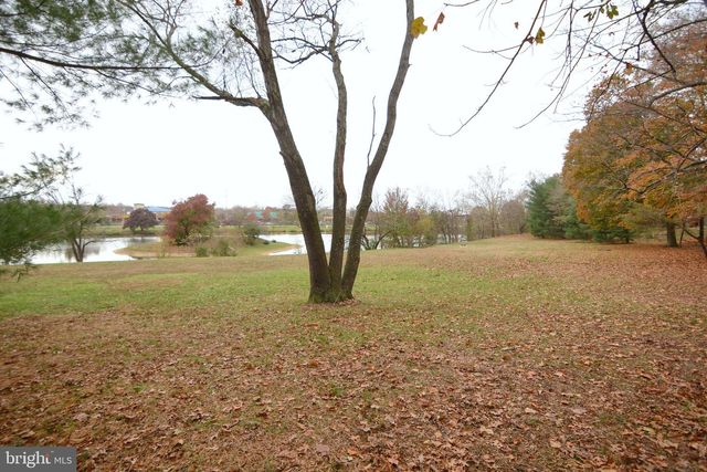 1666 ALBERMARLE DR, Crofton, MD 21114