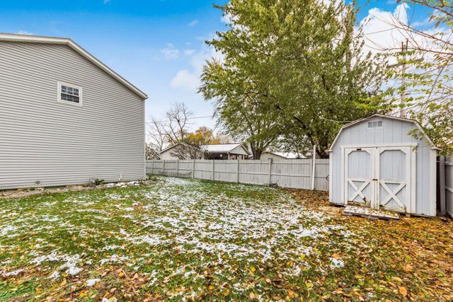 2421 Yates Avenue, Grove City, OH 43123