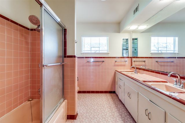 10338 Sherbrook Lane, Dallas, TX 75229