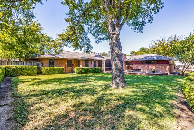 10338 Sherbrook Lane, Dallas, TX 75229