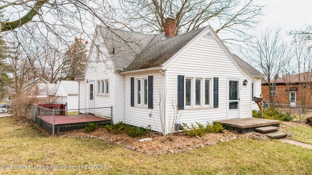 2001 Clifton Avenue, Lansing, MI 48910