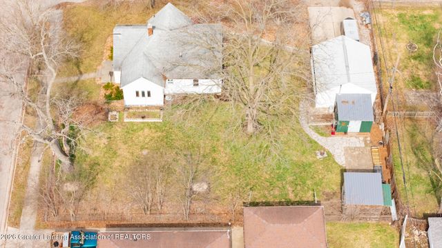 2001 Clifton Avenue, Lansing, MI 48910