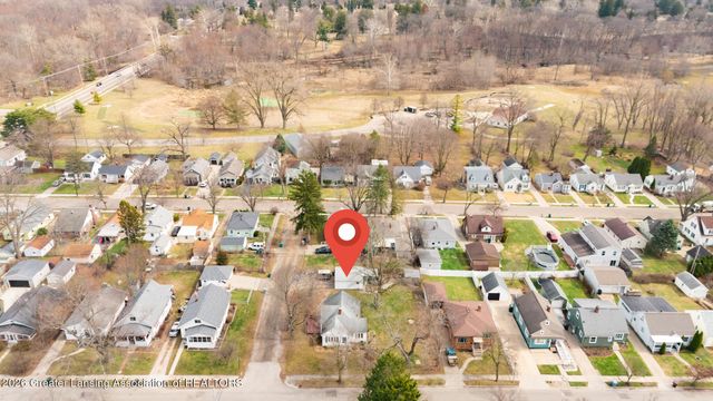 2001 Clifton Avenue, Lansing, MI 48910