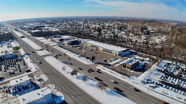 14815 Telegraph Road, Redford, MI 48239