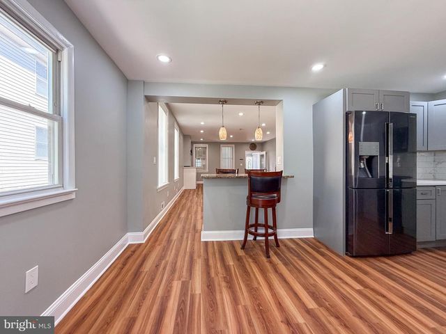 204 BARKER AVE, Sharon Hill, PA 19079