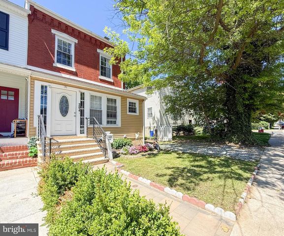 204 BARKER AVE, Sharon Hill, PA 19079
