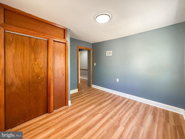 204 BARKER AVE, Sharon Hill, PA 19079