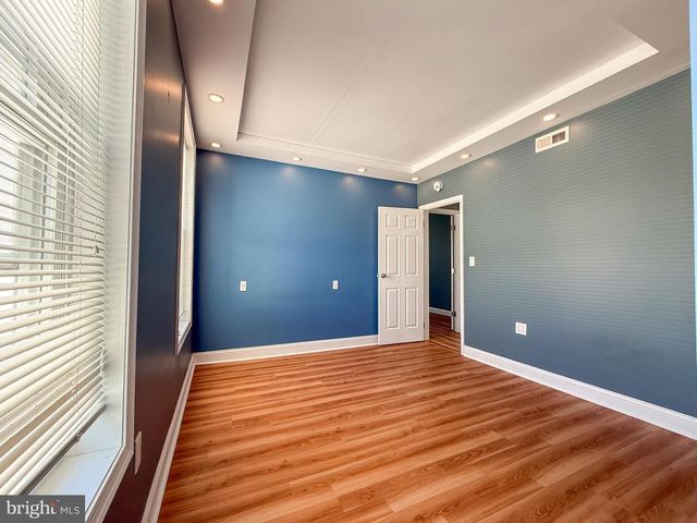 204 BARKER AVE, Sharon Hill, PA 19079
