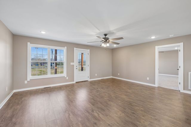 184 Ashmore Rd, Summertown, TN 38483
