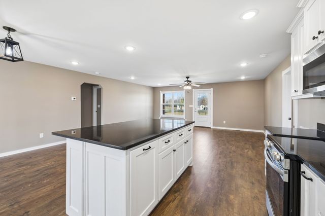 184 Ashmore Rd, Summertown, TN 38483
