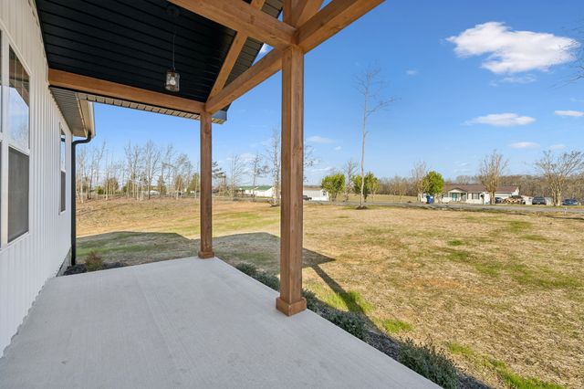 184 Ashmore Rd, Summertown, TN 38483