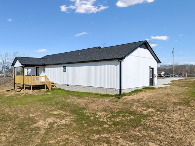 184 Ashmore Rd, Summertown, TN 38483