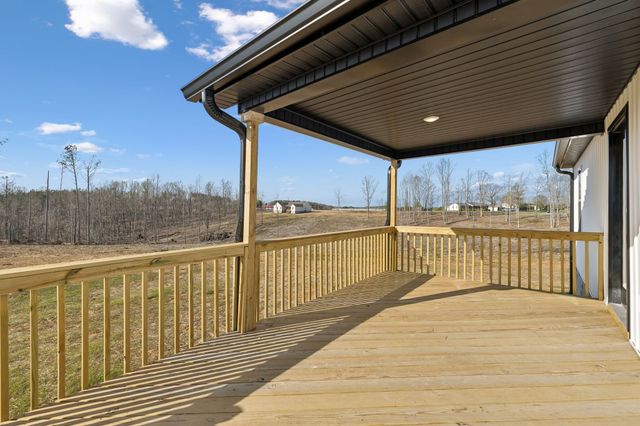184 Ashmore Rd, Summertown, TN 38483