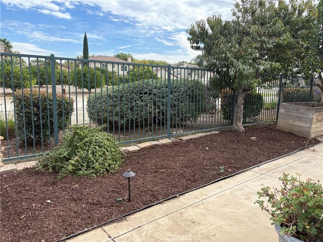 10927 Ragsdale, Loma Linda, CA 92354